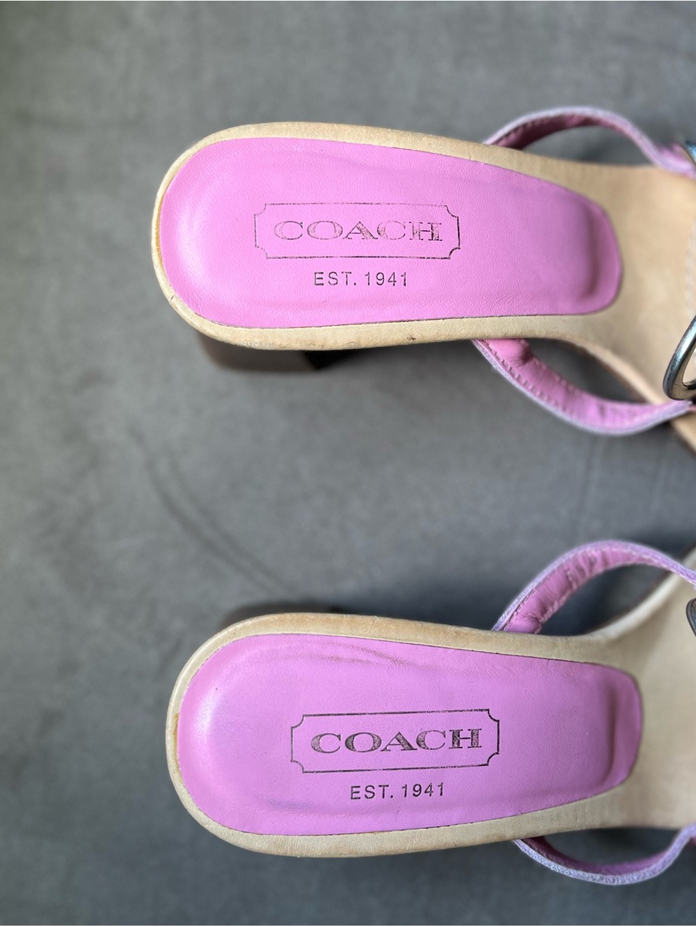 Coach Pink Amara Leather Thong Sandals with Silver Butterfly Accent Y2K - Picture 2 of 11